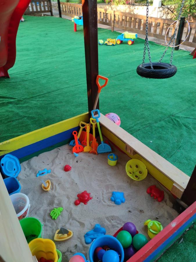 Seaside, Relaxing Family House With Playground! Villa Lavrys 4 Marathi  Exterior foto